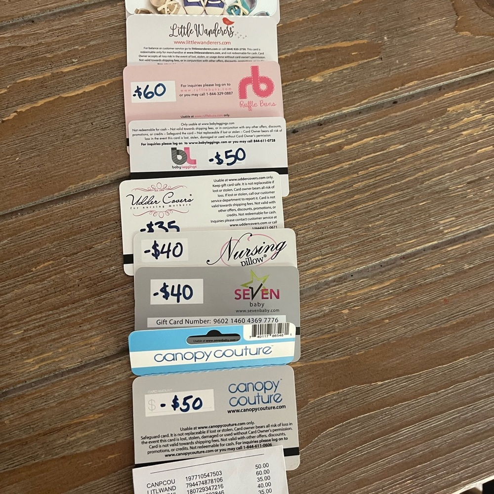 Baby Gift Card bundle - Picture 3 of 3